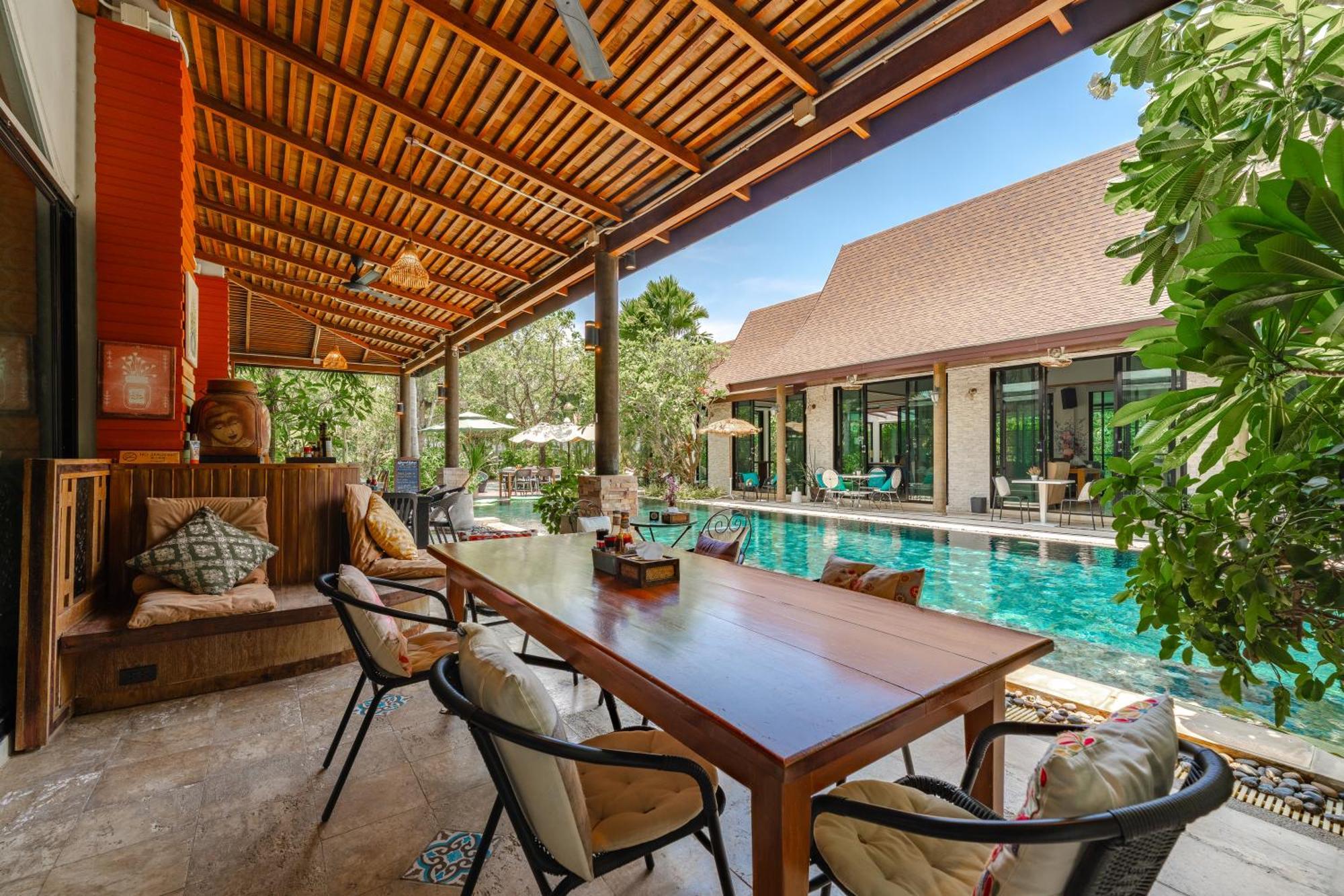 Coco Paradiso Phuket Sha Kültér fotó