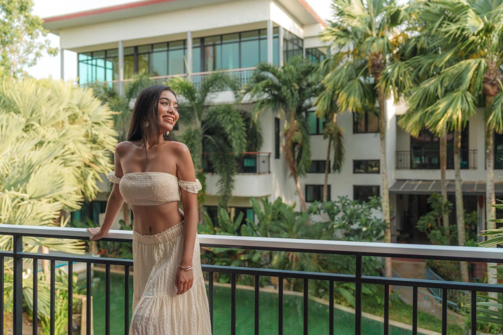 Coco Paradiso Phuket Sha Kültér fotó